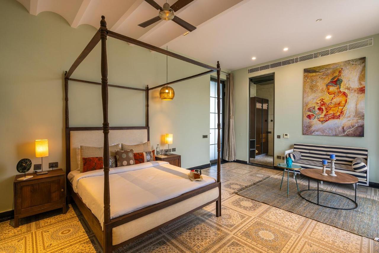 Stayvista'S Anantam - Luxury 4Br Villa With Huge Swimming Pool In Delhi New Delhi Luaran gambar